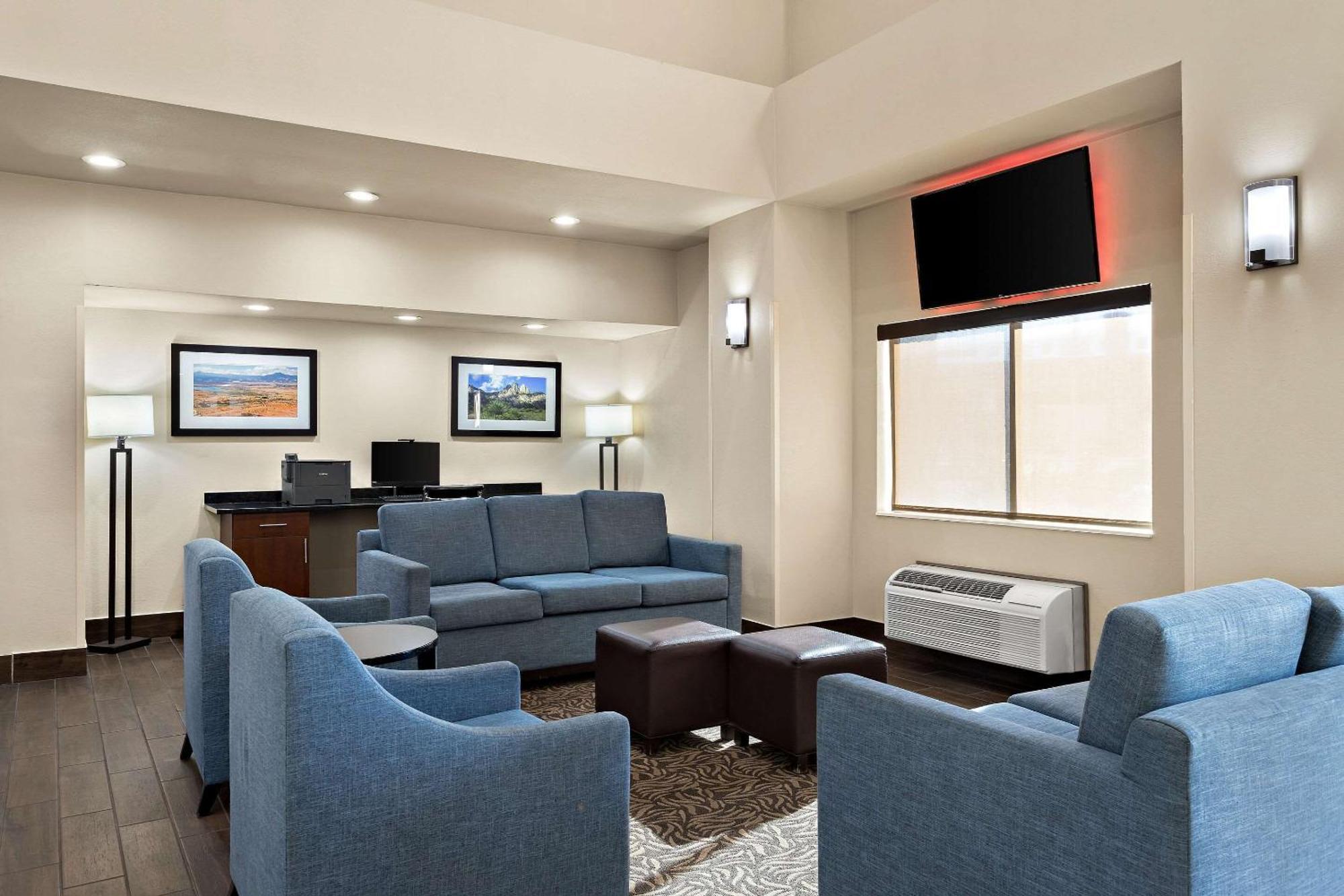 Comfort Suites University Лас-Крусес Екстер'єр фото